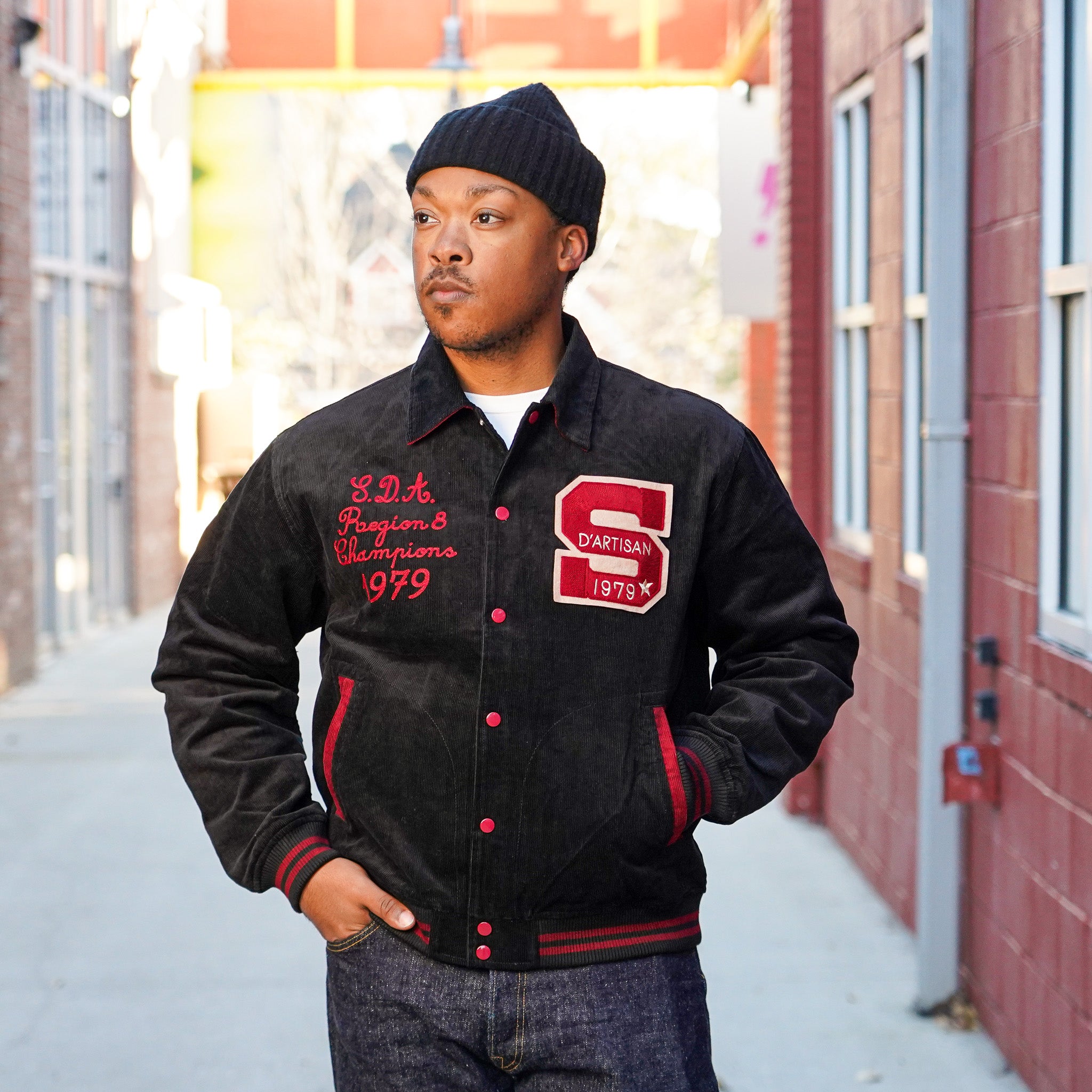 DSC00083.jpg?v=1766183409&