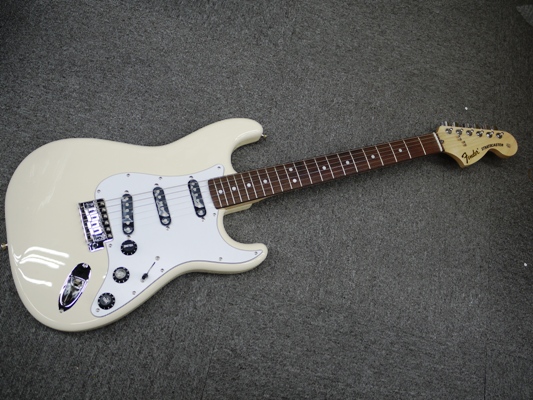 Fender / Japan Exclusive Classic 70s Stratocaster Rosewood Vintage