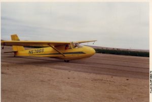 グライダーカタログ | グライダーとは | 公益社団法人日本滑空協会