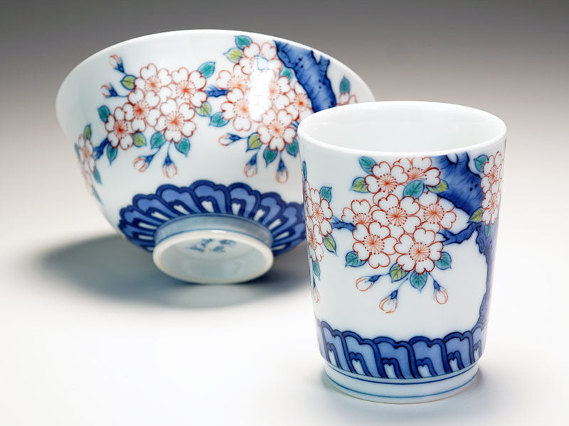 有田焼】湯呑茶碗セット 染錦吉祥桜図