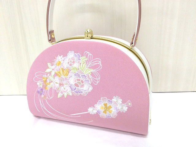 半円口金バッグ 和装フォーマル かんざし柄刺繍 桜 牡丹 ピンク