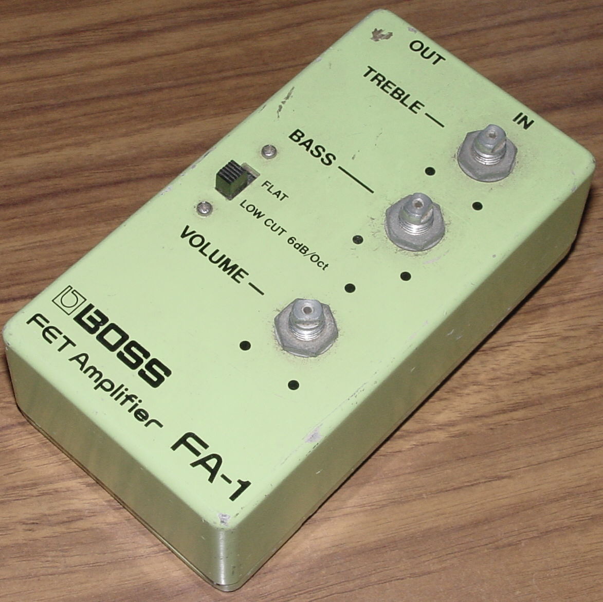 BOSS FA-1 FET Amplifier 徹底解剖 ギター・エフェクターの自作改造