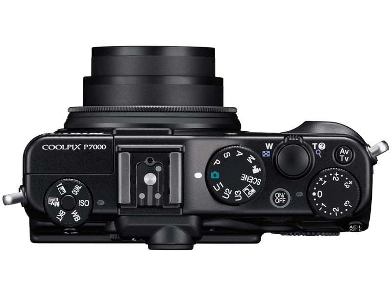 ニコン Nikon COOLPIX P7000 /monox デジカメ 比較 レビュー