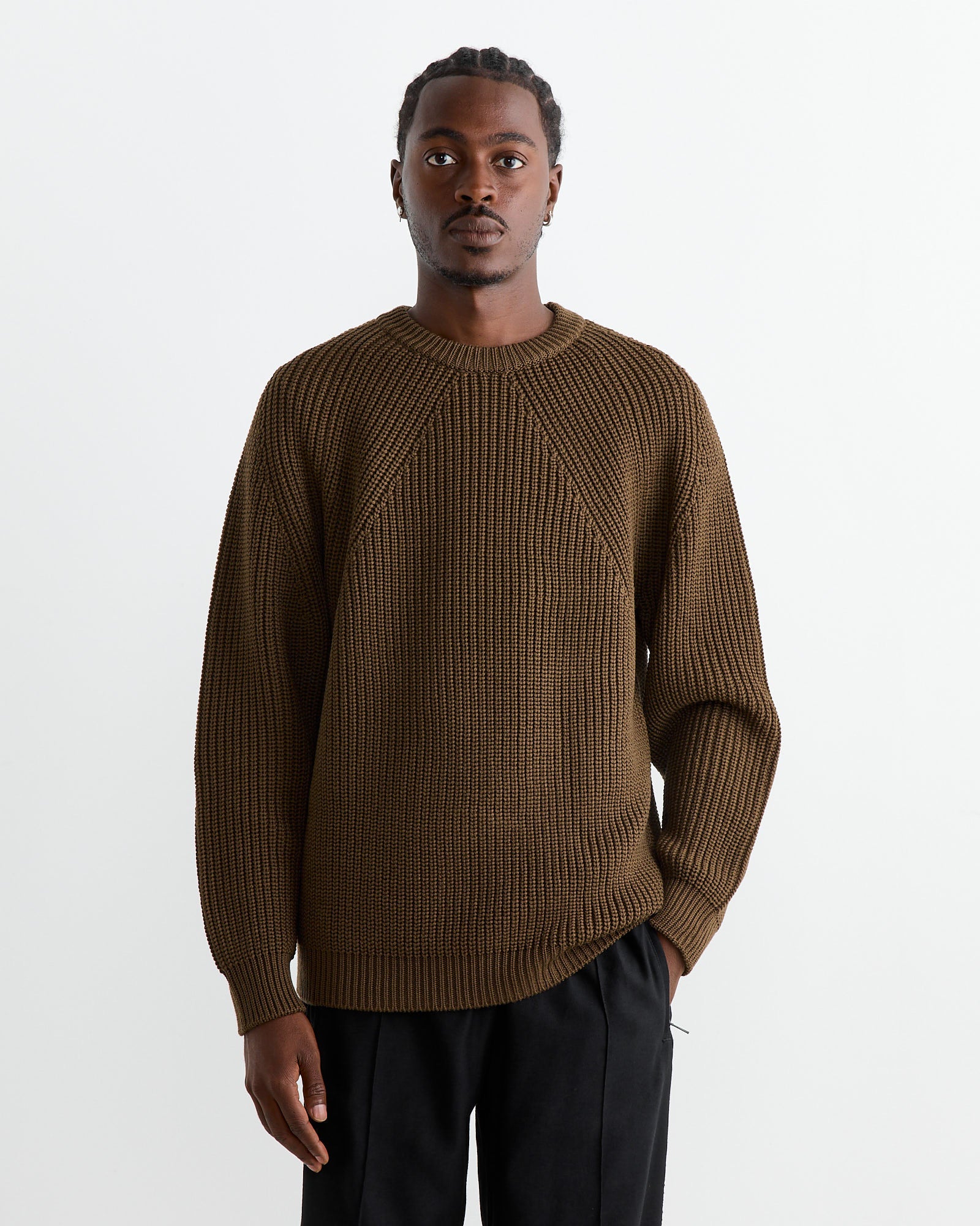Signature Crew Neck in Olive