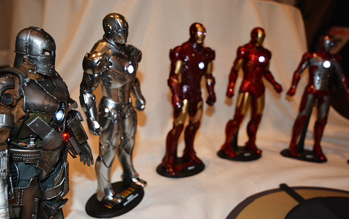 ホットトイズ「アイアンマン3 トニー・スターク 開発作業版」 が届き