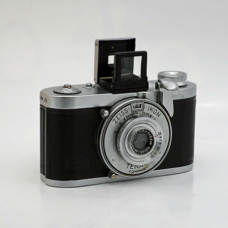 世界の24×24真四角カメラ大集合| 今月のひとこと | クラシックカメラ