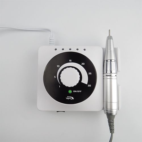 rednails web channel / ♪【鯨岡先生おすすめ!】充電式ネイルマシン