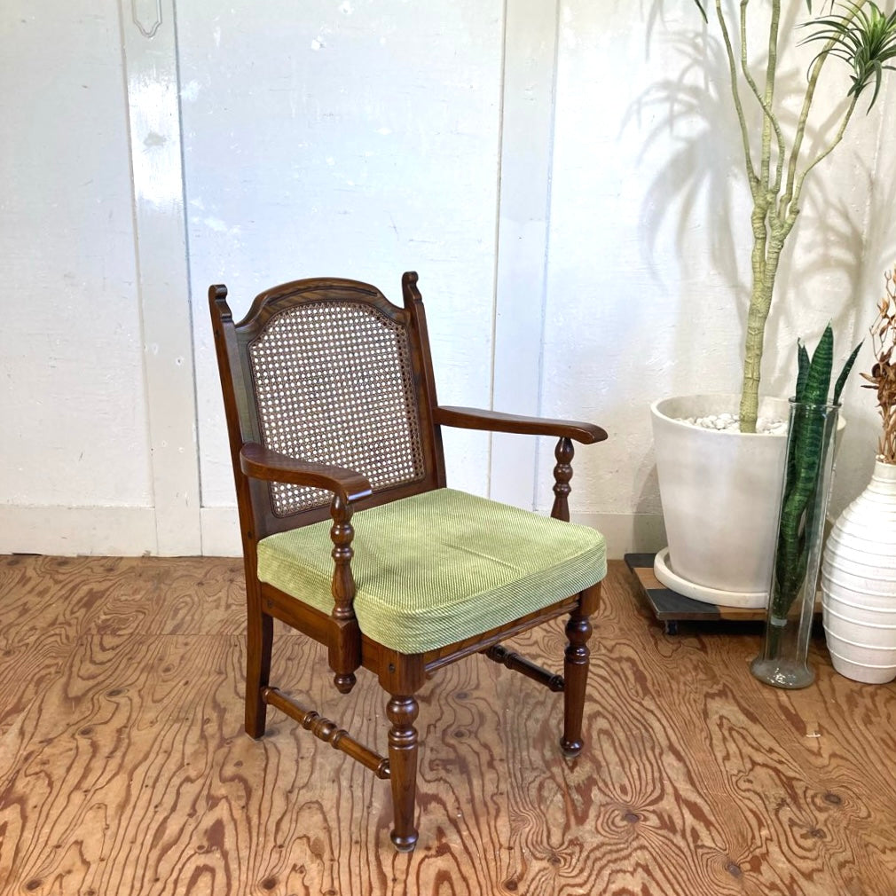 三越ブルージュ カントリーハウス アームチェア ラタン 中古 三越家具