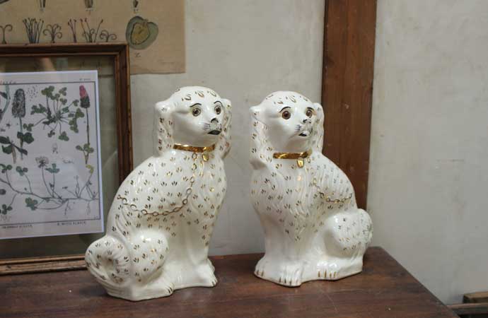 アンティーク雑貨 アンティークスタッフォードシャードッグペア | 雑貨