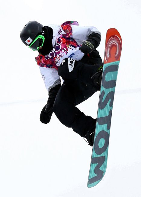 写真特集 - ソチ五輪、スノーボード男子ハーフパイプ、予選1回目で