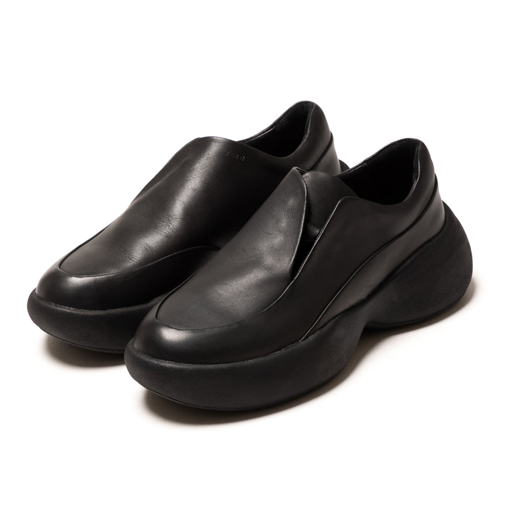 VEIN(ヴェイン) - COW LEATHER OVAL SOLE TRAINER – Area