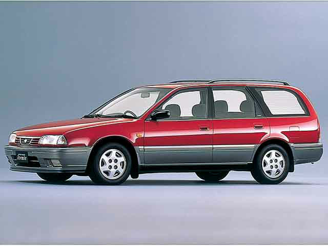 日産 アベニール 2.0 リゾートエクスプレス 5MT (1993年01月～1995年07