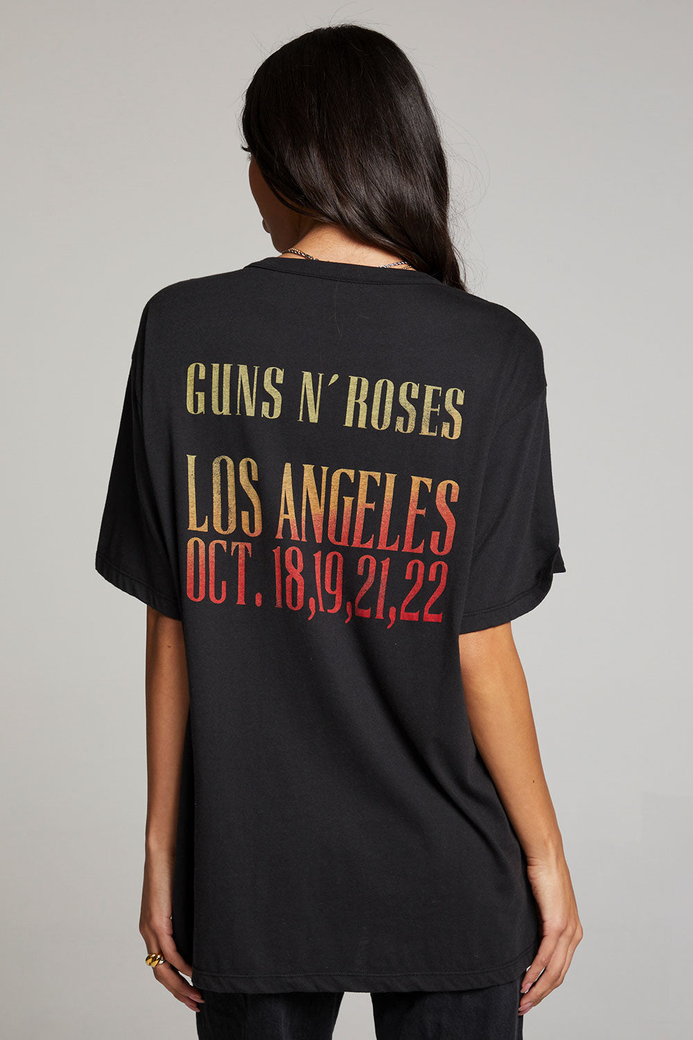 Guns n' Roses Los Angeles Coliseum One Size Tee – chaser