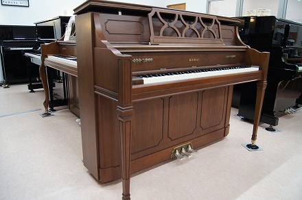 KAWAI KL-62WI - 第一楽器株式会社