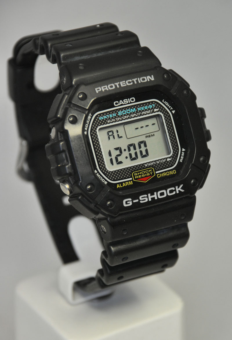 CASIO - DW-5300 - G-shock - Vintage Digital Watch - Digital-Watch.com