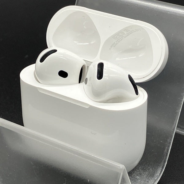 Apple 【中古】AirPods 4 MXP93J/A（アクティブノイズキャンセリング