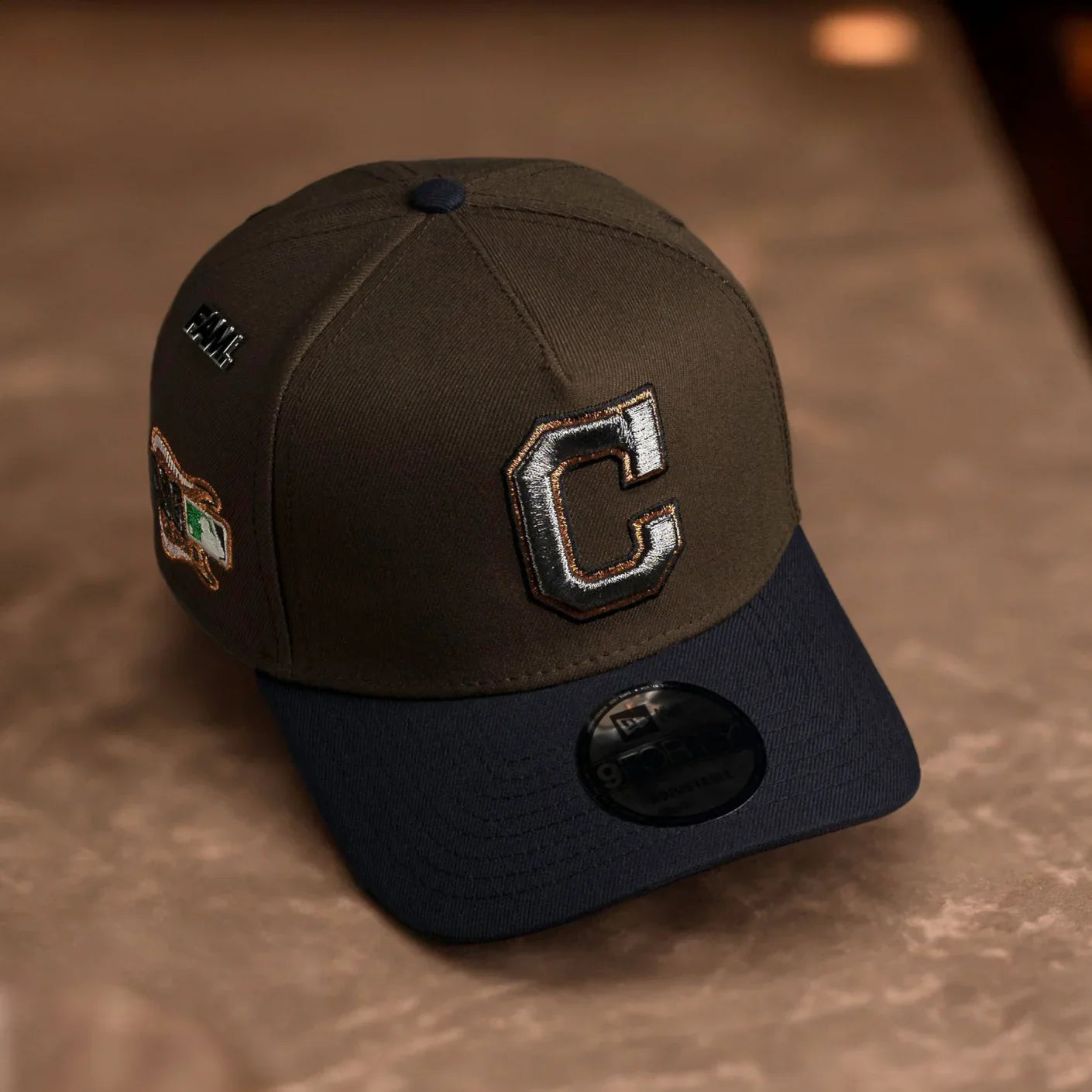 CLEVELAND INDIANS MLB WALNUT GREY UV / NEW ERA 9FORTY A-FRAME