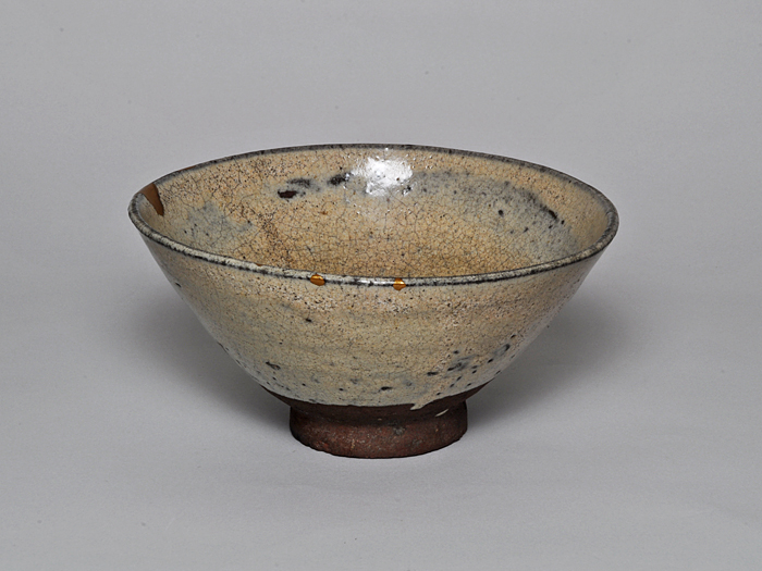 時代茶道具　古高取　侍茶碗　丘甫菴 古高取 茶碗｜茶の美