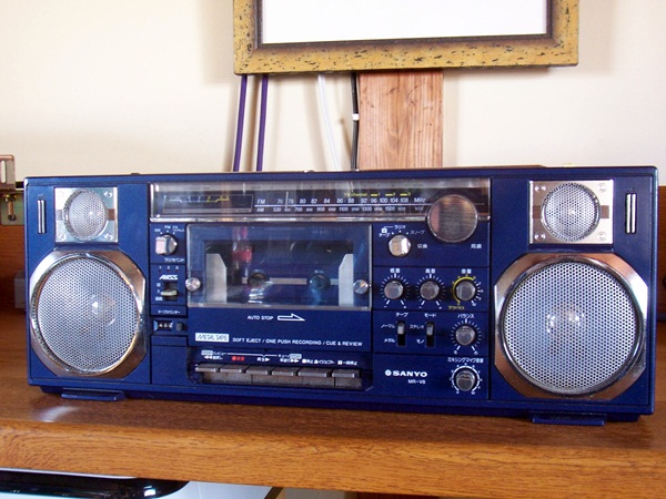 秘密基地のオーディオ部門（平成20年から～）大改革: 平成のラジカセ音