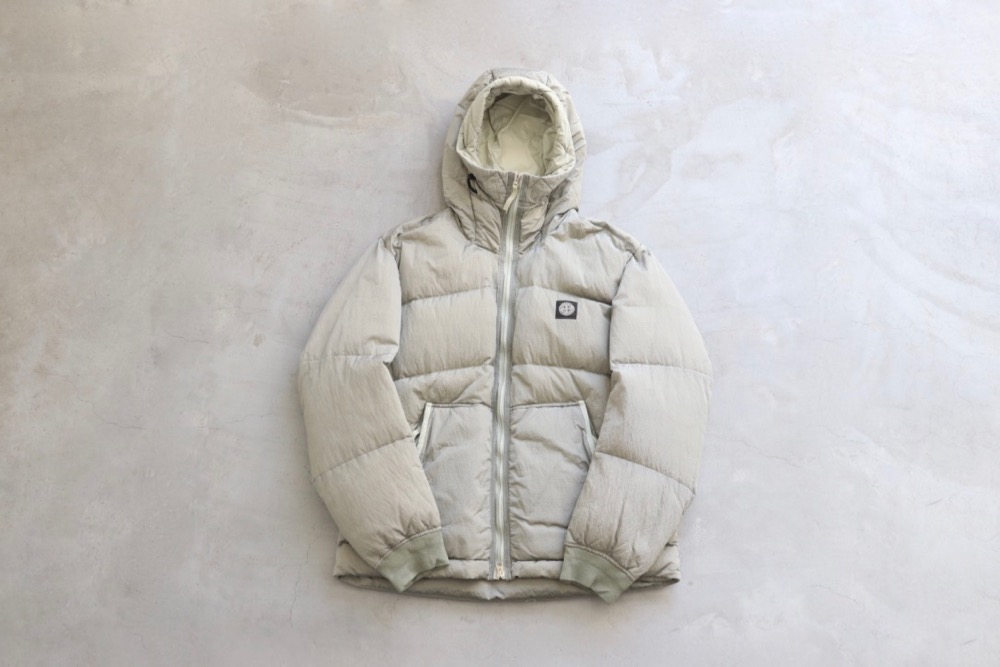寒い冬に備えたダウンジャケットたちをご紹介します！〜STONE ISLAND