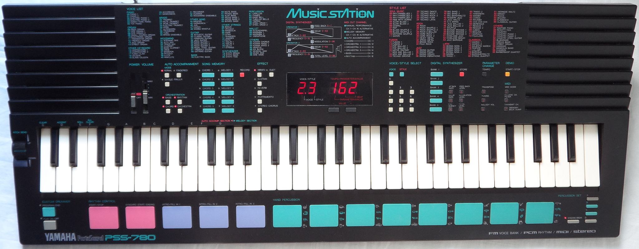 Yamaha PSS-780