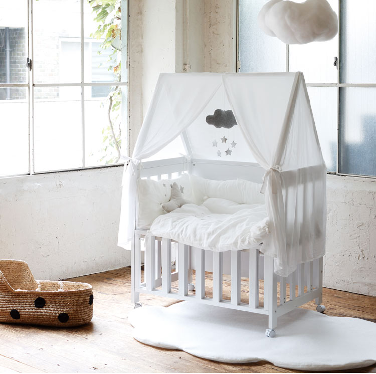 キャノピー（天蓋）付き ミニベッド&デスク / ベビーベッド 日本製