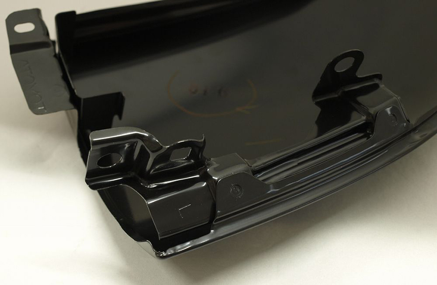 ハイエース 海外純正 塗装済フロントコーナーパネル(交換タイプ)を販売