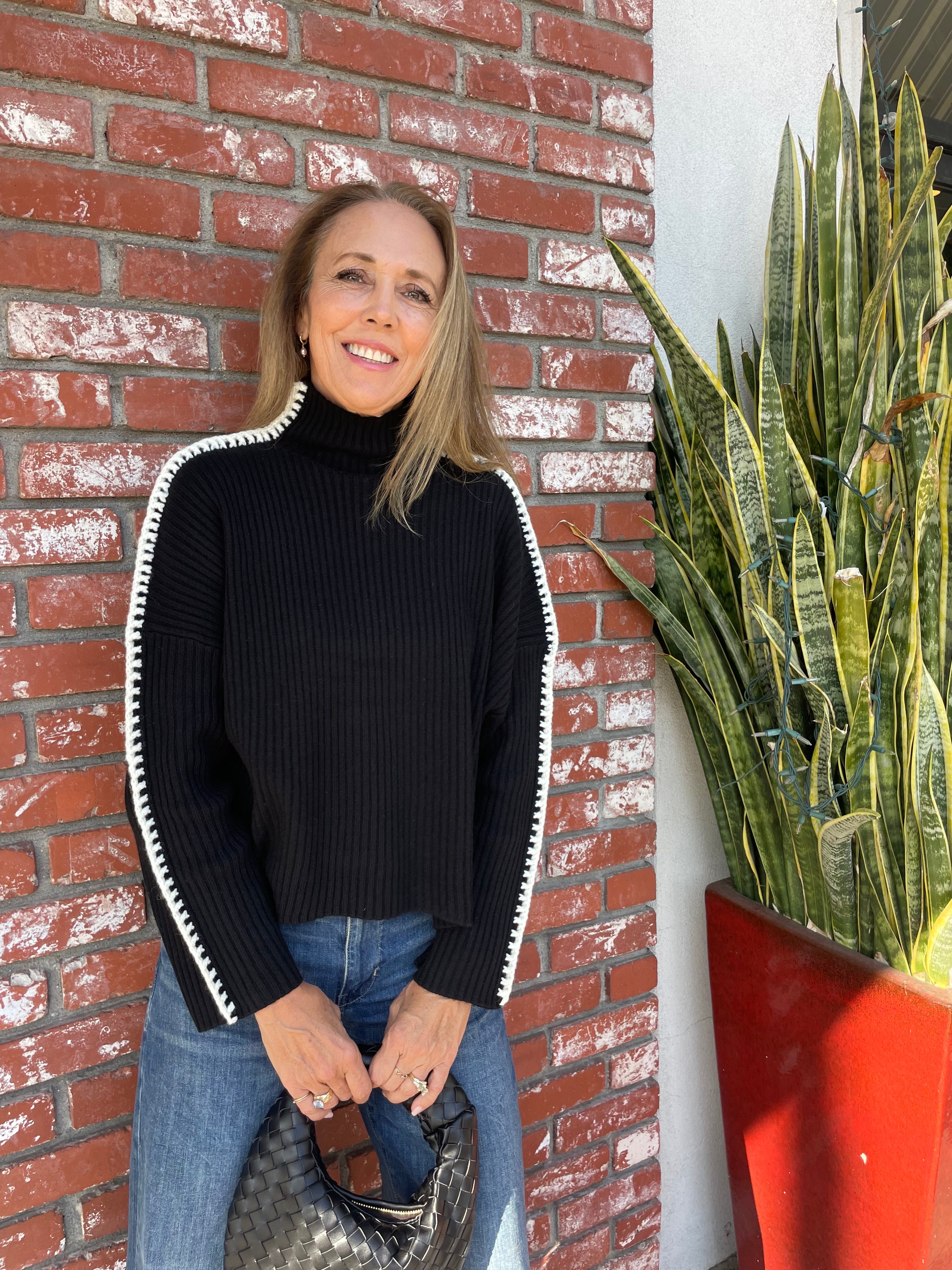 Cashmere Blend Mock Neck Black Women's Sweater | 27 Miles