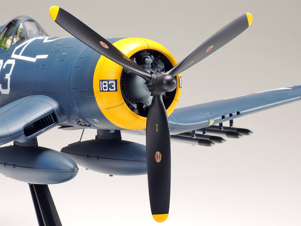 1/32 ヴォート F4U-1D コルセア: スケールモデル｜TAMIYA SHOP ONLINE
