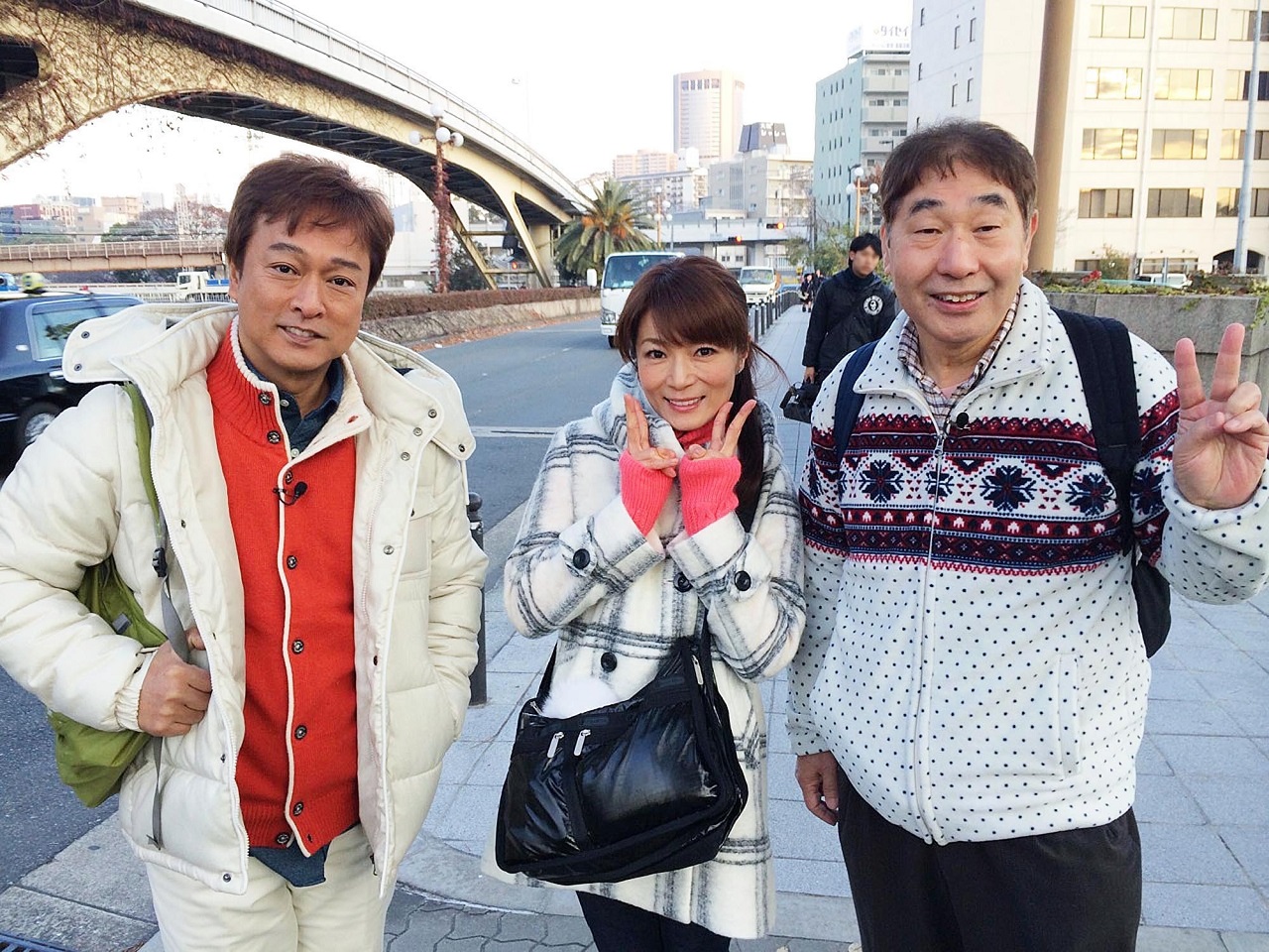 ローカル路線バス乗り継ぎの旅第19弾 大阪城～金沢兼六園」に正解