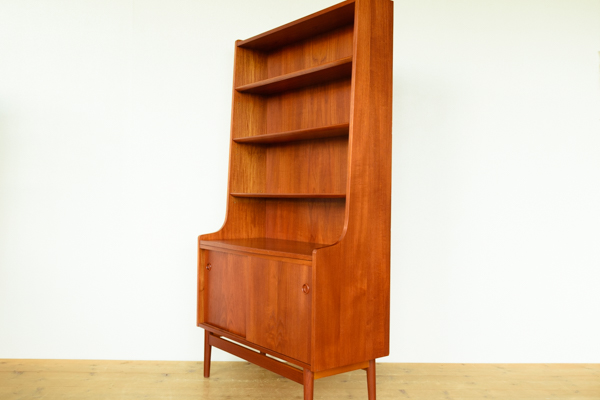 北欧家具 通販 デンマーク製 ビンテージ ハイキャビネット