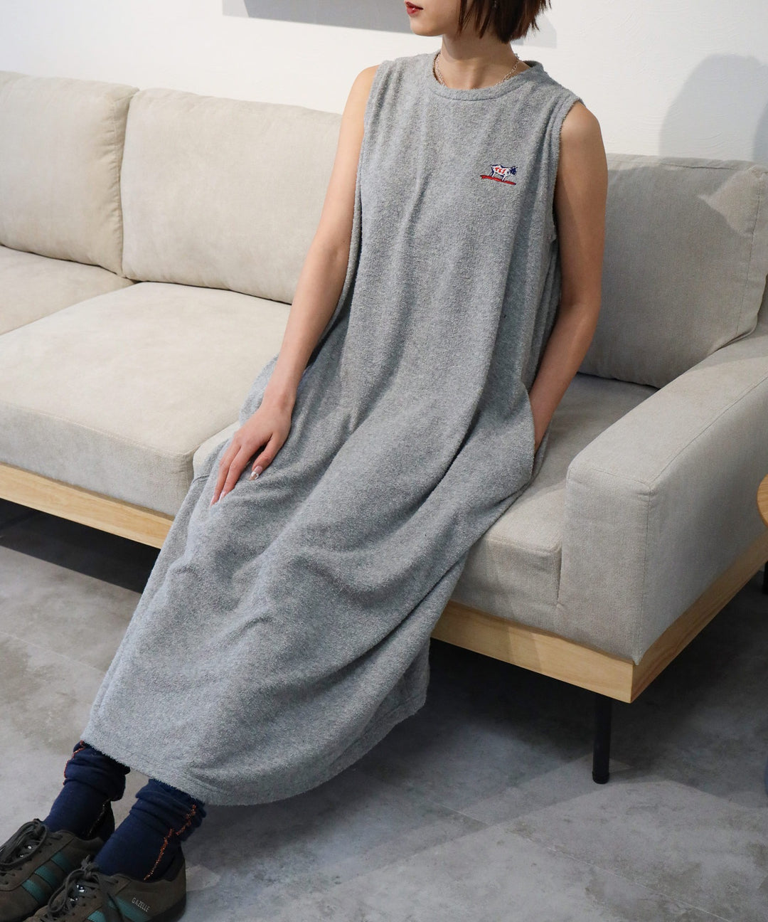 93349236b_b_08_1080x.jpg?v=