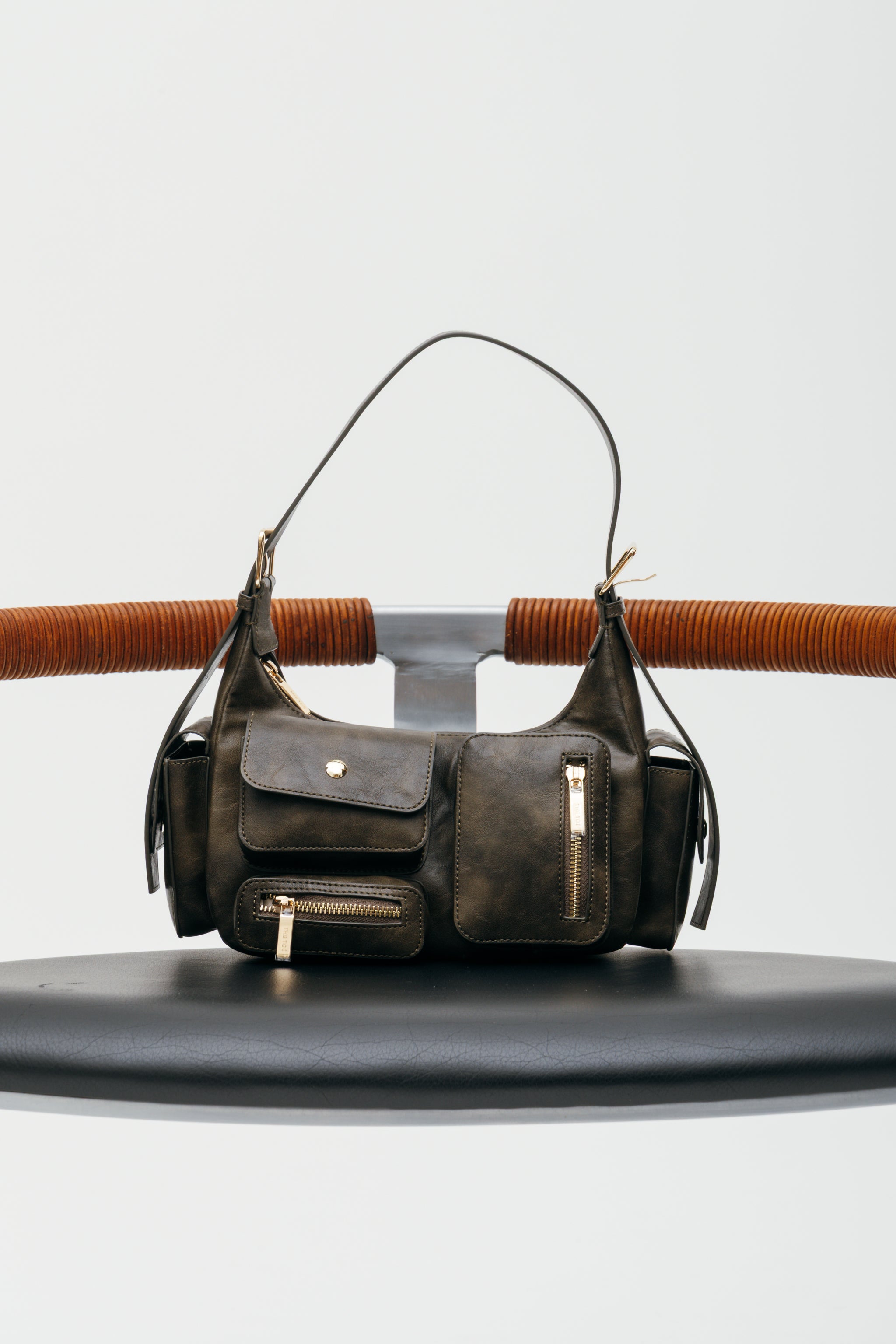 Brick Multi Pocket Bag – THE TOÉ