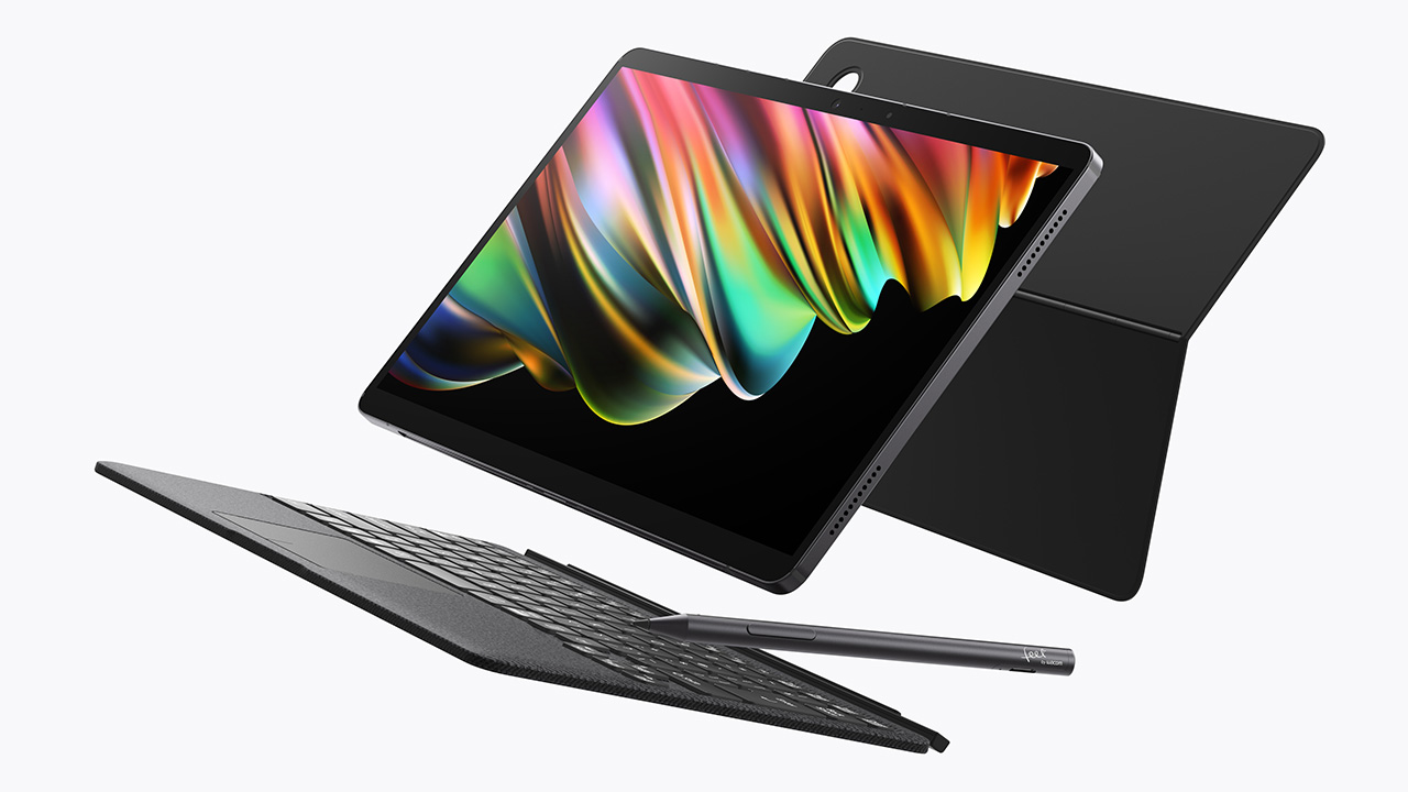 富士通、世界最薄・最軽量の13.3型WindowsタブレットPC FMV LOOXを発表