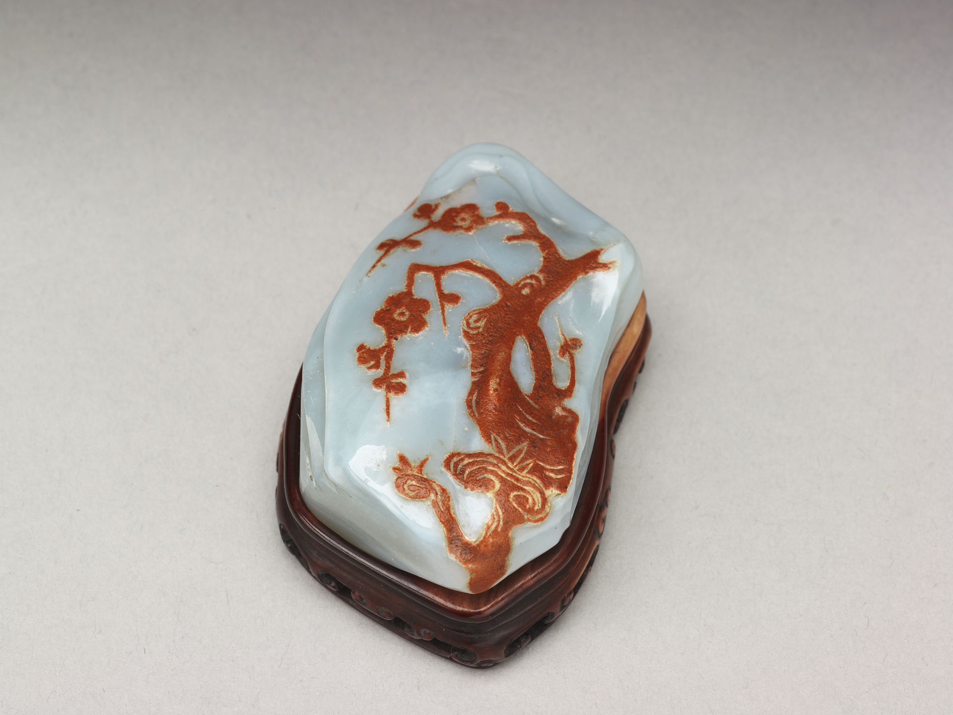 国立故宮博物院 3D文物鑑賞-3D文物-清 套料彫梅花書鎮