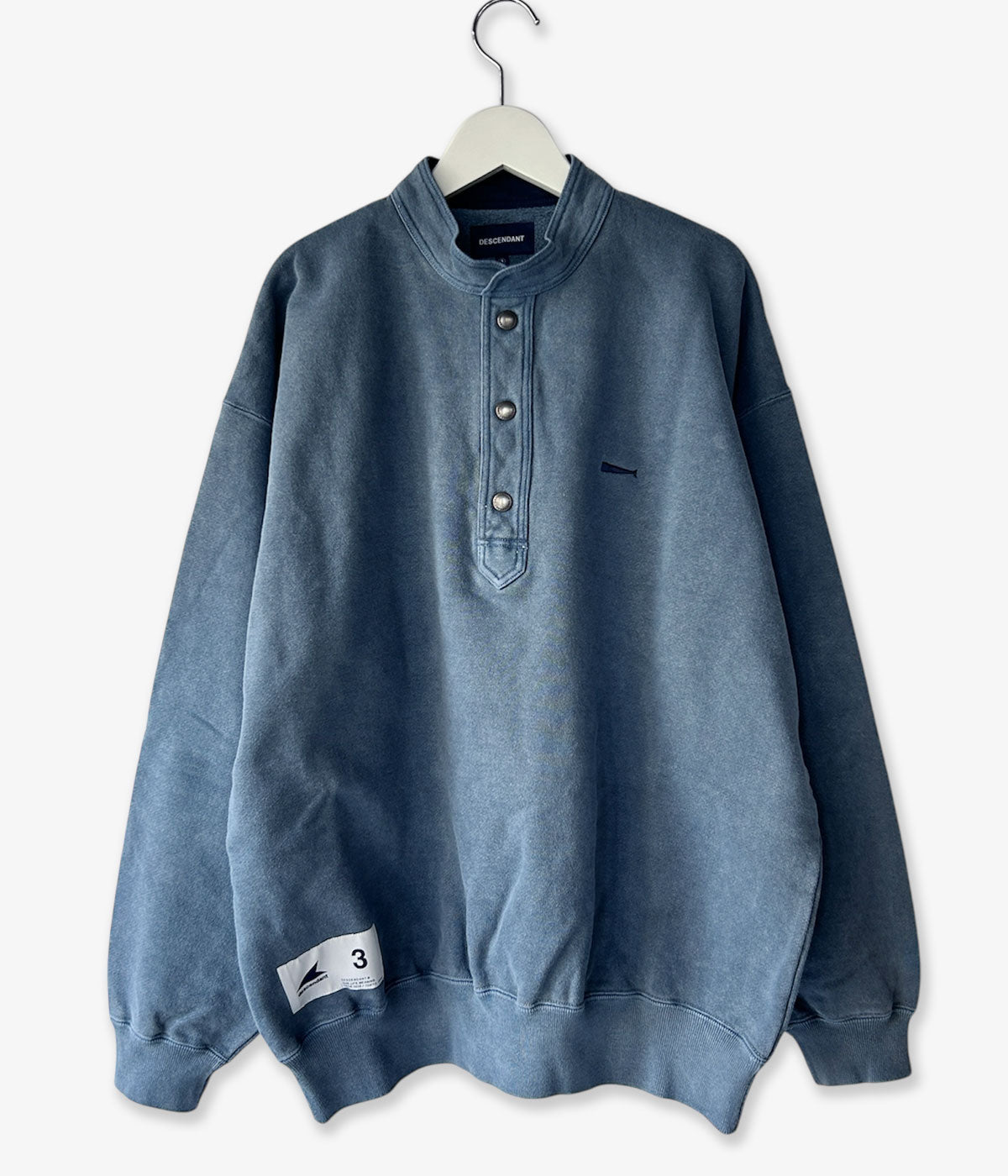 DESCENDANT/VOIL HENLEY NECK PIGMENT DYE (BLUE)