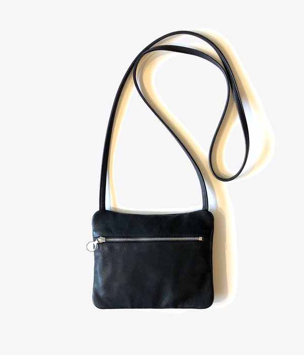 Aeta/DEER LEATHER FLAT POUCH SHOULDER TypeA(BLACK)