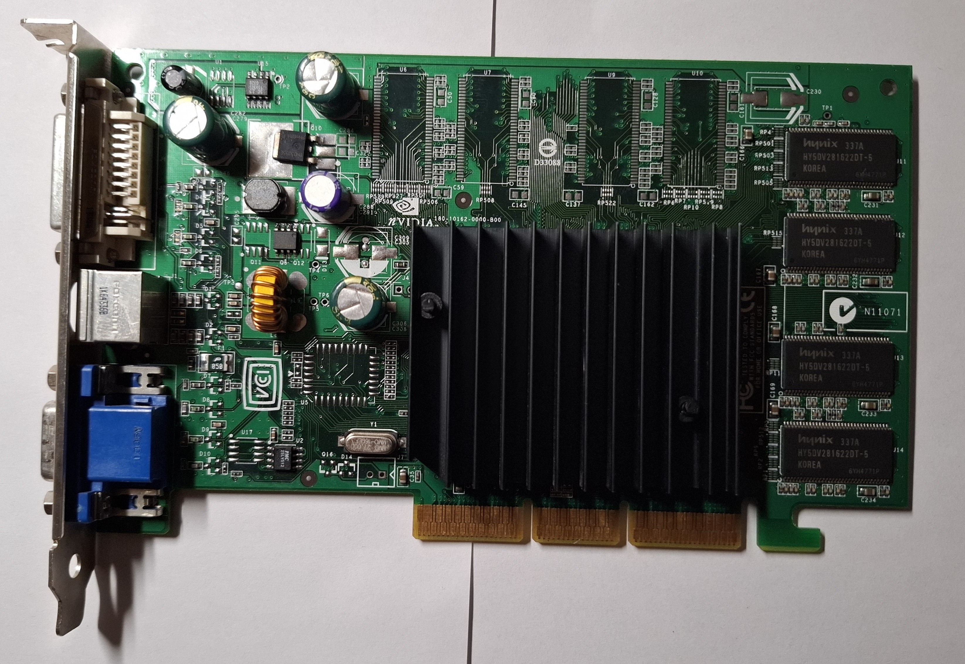 Nvidia GeForce4 MX 440-8X 64MB