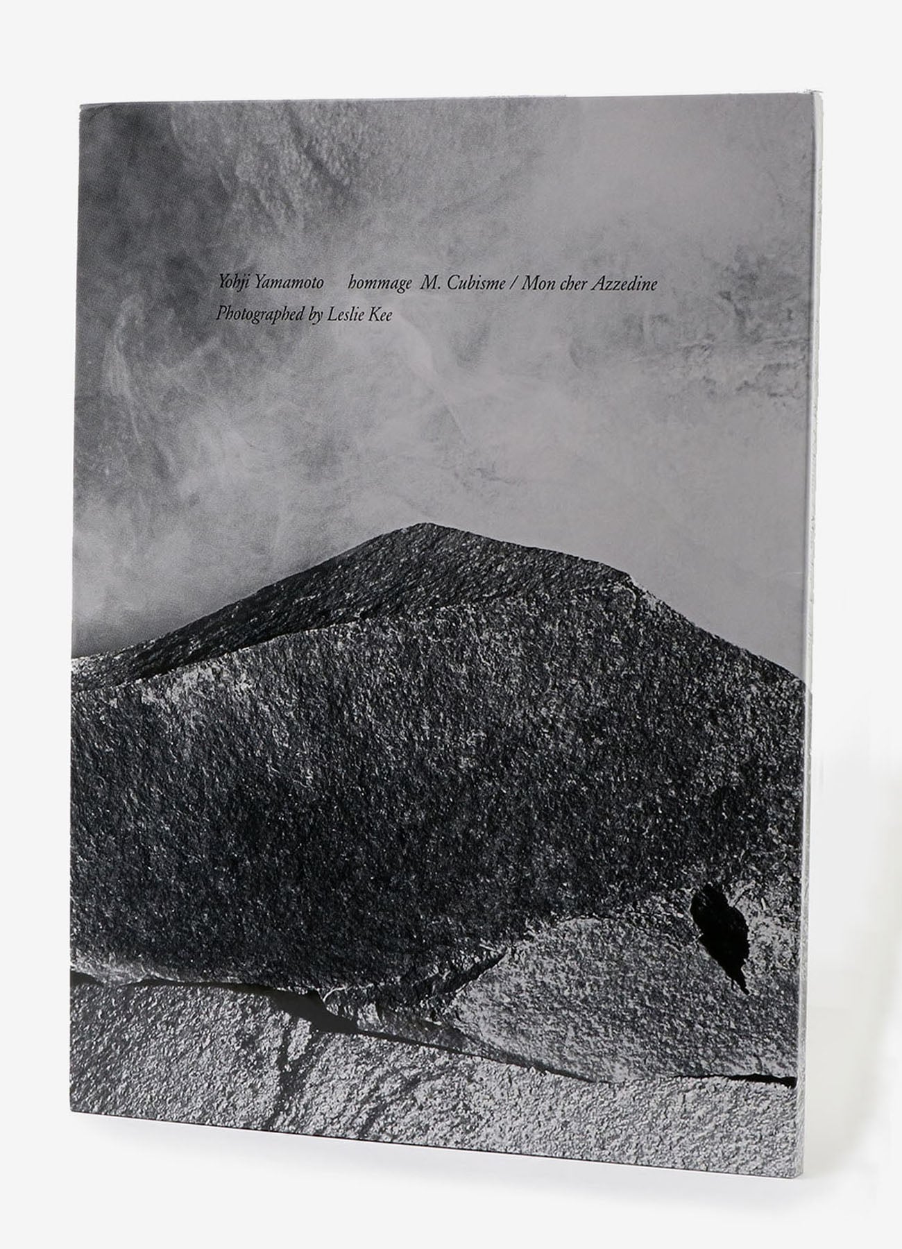 YOHJI YAMAMOTO 2018-19AW Photo Art Book – THE SHOP YOHJI YAMAMOTO