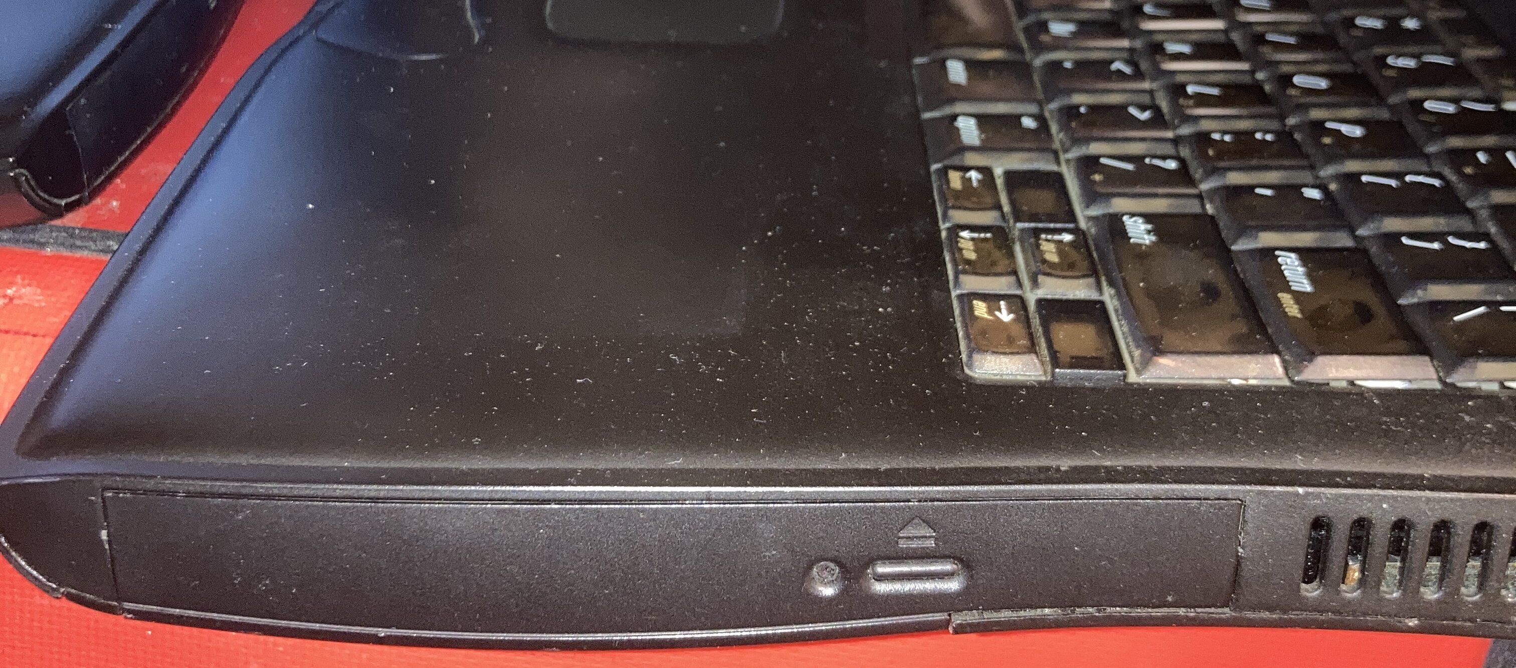 Lombard / Pismo CD & DVD module drive replacement and 'Master' IDE