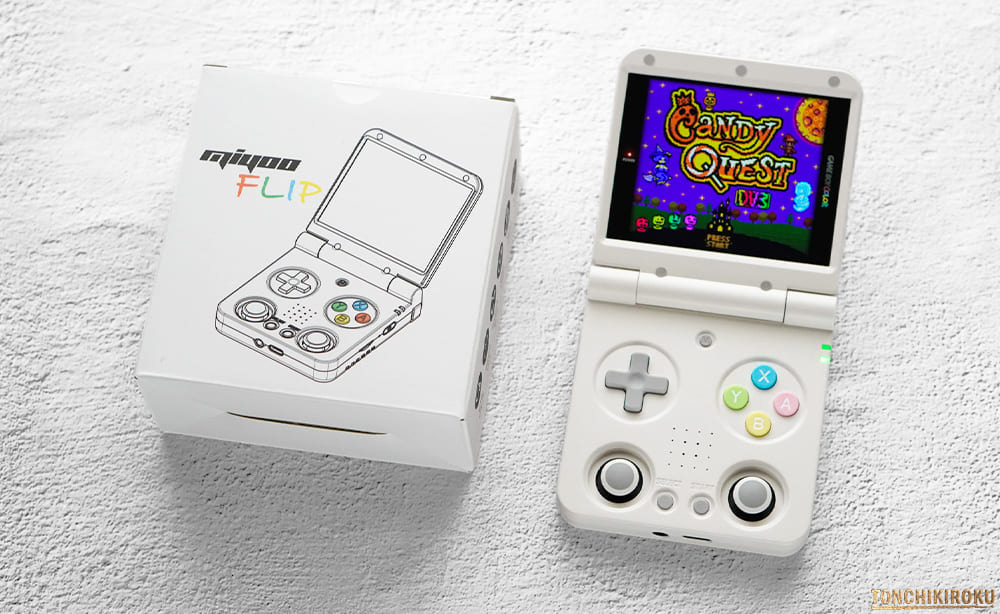 中華ゲーム機「Miyoo Flip」レビュー｜携帯性抜群の折りたたみモデル