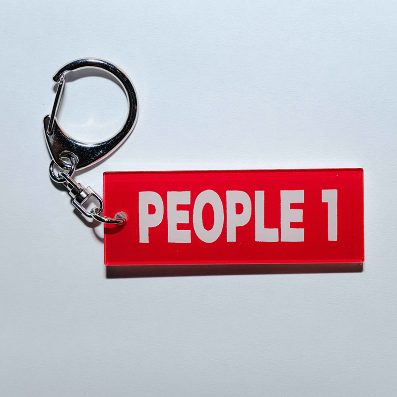 PEOPLE 1 KEYCHAIN | TOoKA BASE