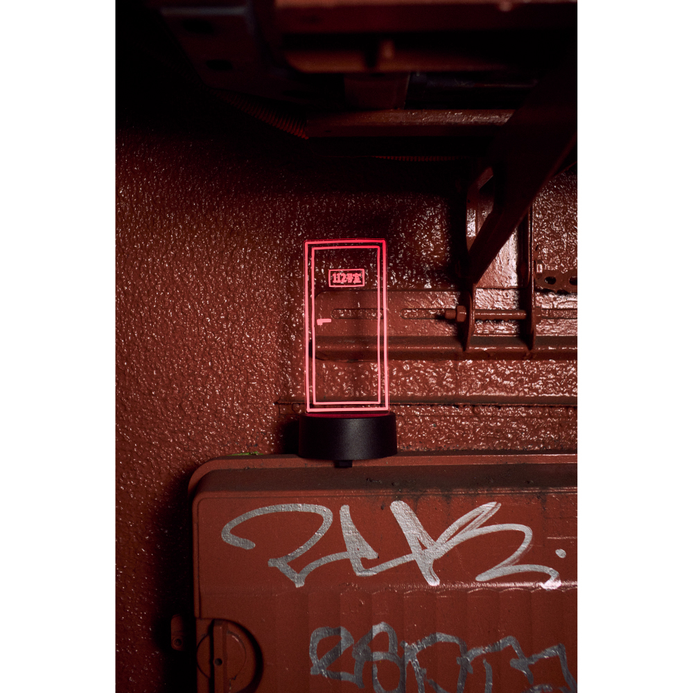 112号室” のルームライト | TOoKA BASE