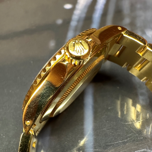 レア仕様 YACHT-MASTER REF.16628 – ロレックス専門店 クォーク京都店