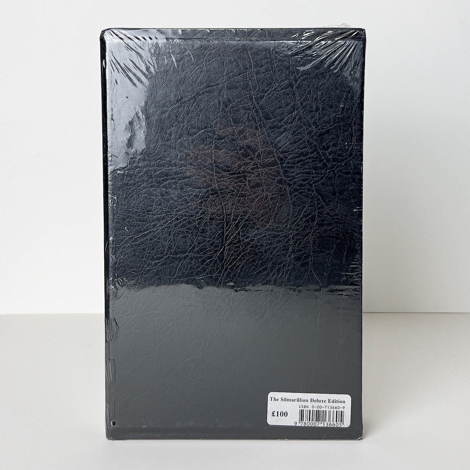 The Silmarillion deluxe edition 2002 Harper Collins. Mint copy
