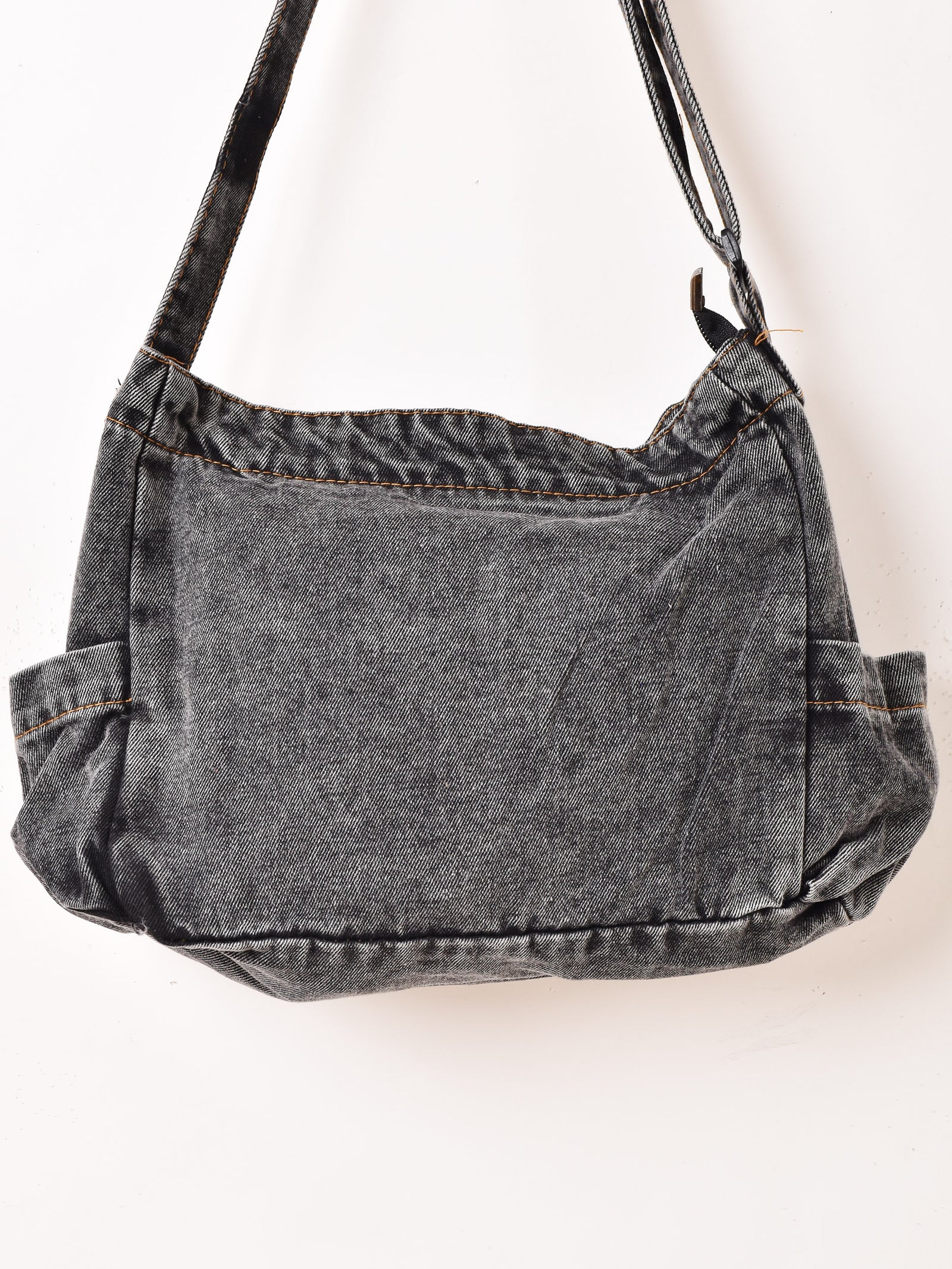 2色展開】4ポケット デニムショルダーバッグ – 古着屋Top of the Hill