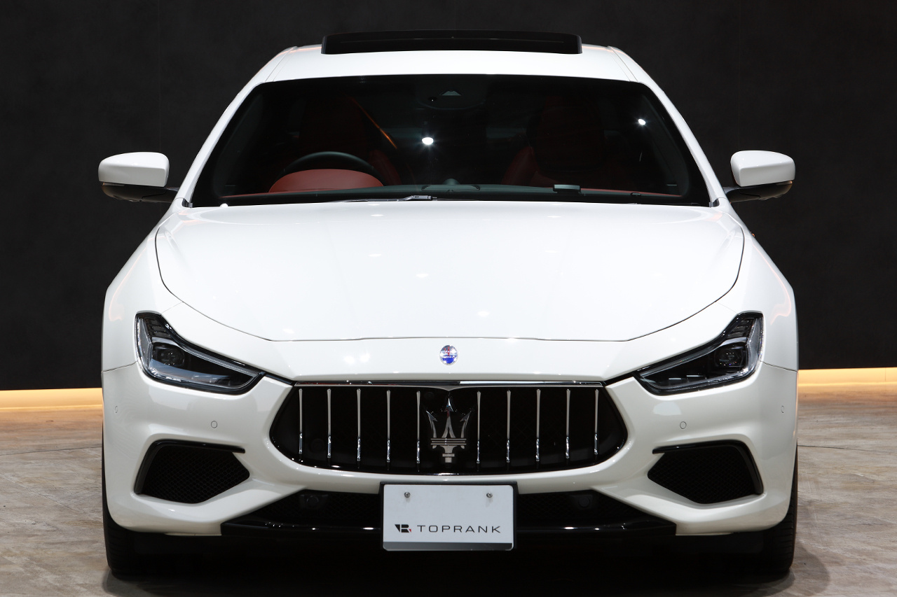 マセラティ ギブリの魅力とは？ | トップランク・マガジン｜納得が導く