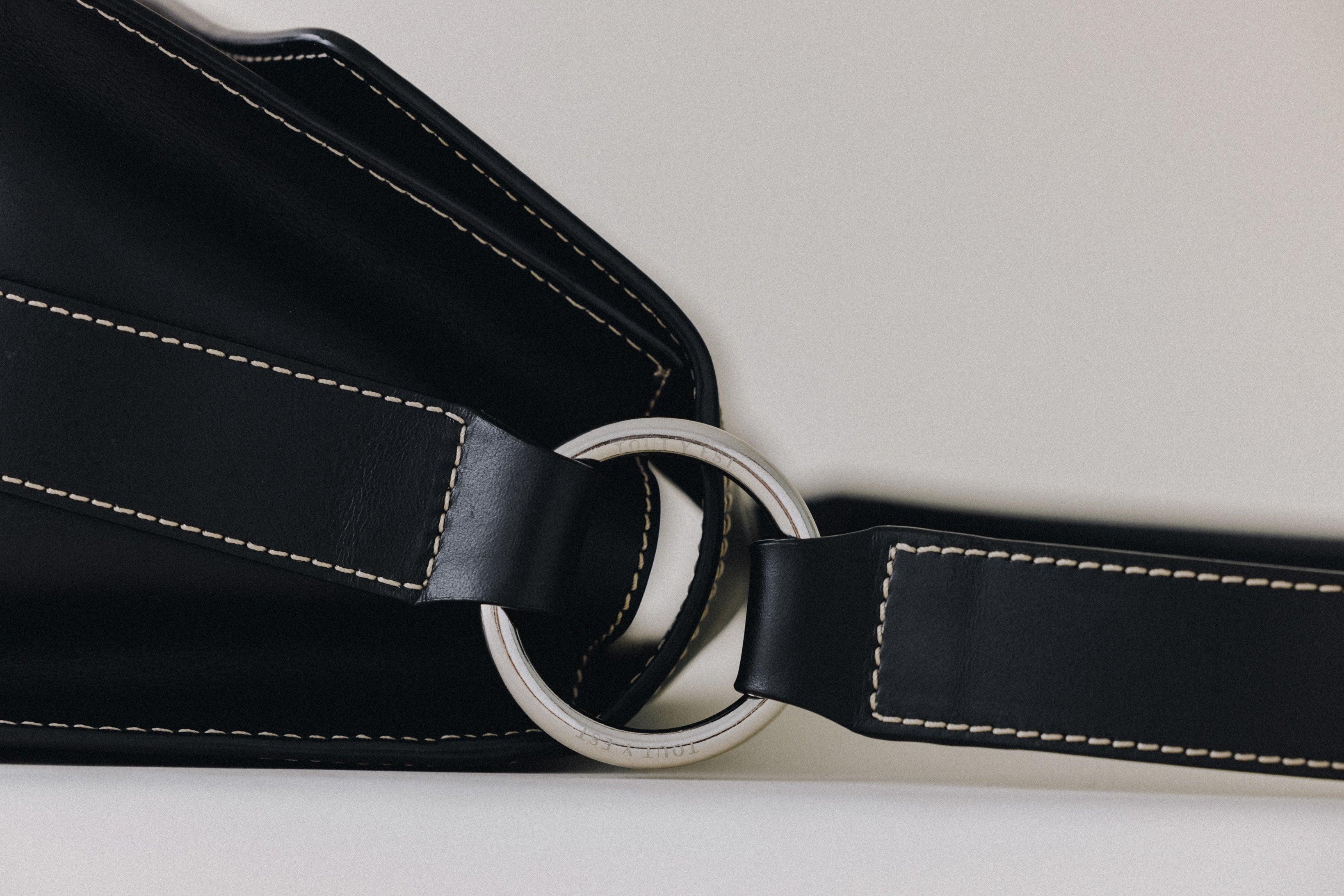 SAC POULIE BLACK – TOUT Y EST JP