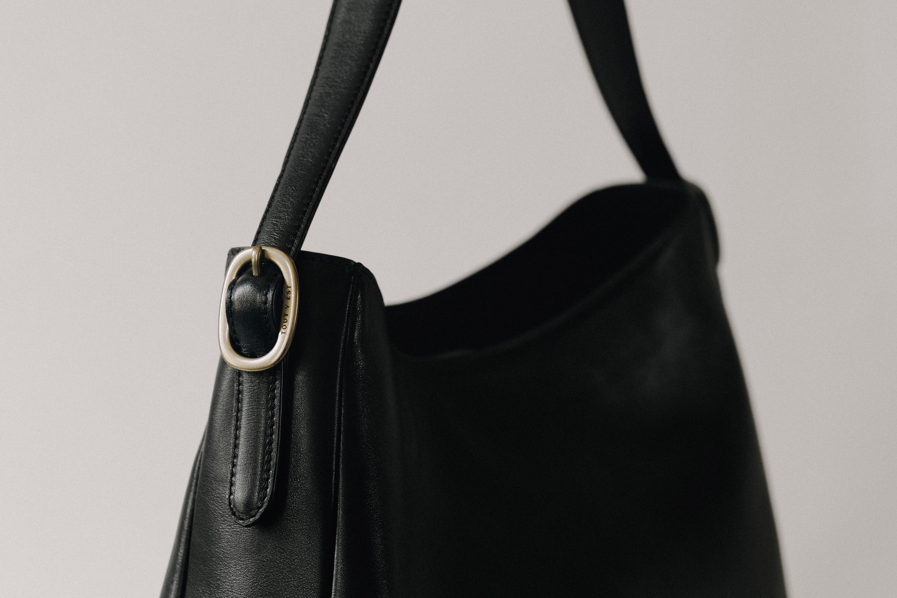 SAC CANOT BLACK – TOUT Y EST JP