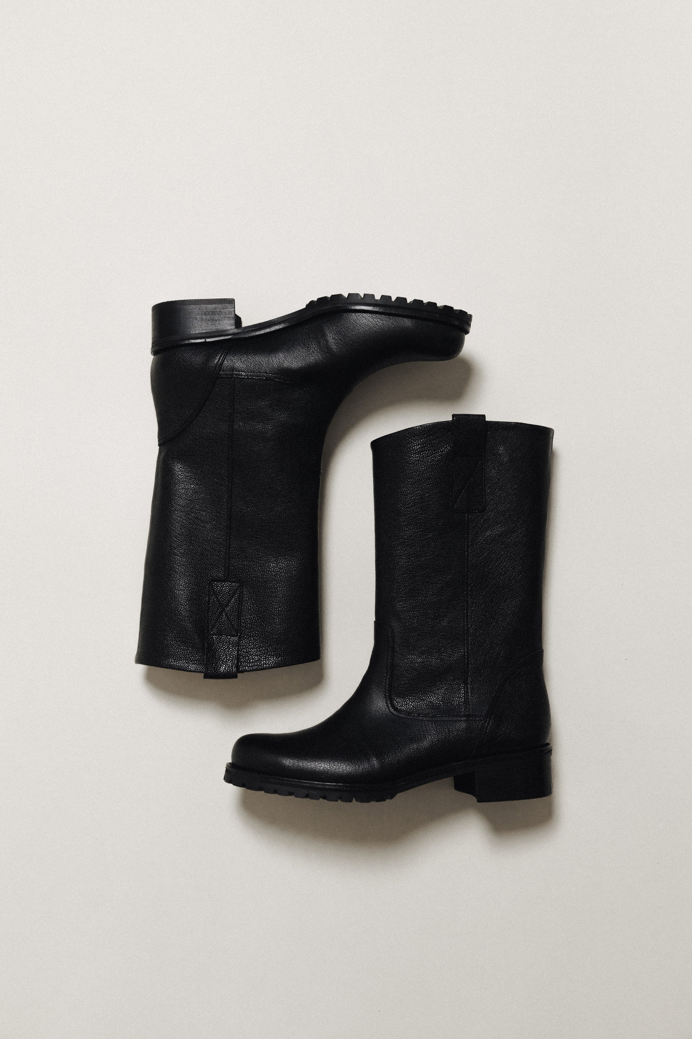 BOOTS LÉONIE BLACK – TOUT Y EST JP